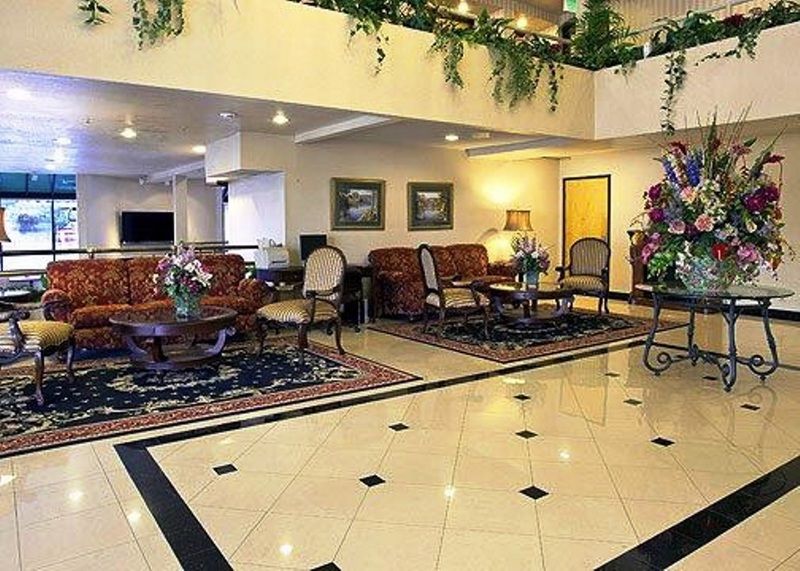 Comfort Inn & Suites Irvine Spectrum Lake Forest Interior photo