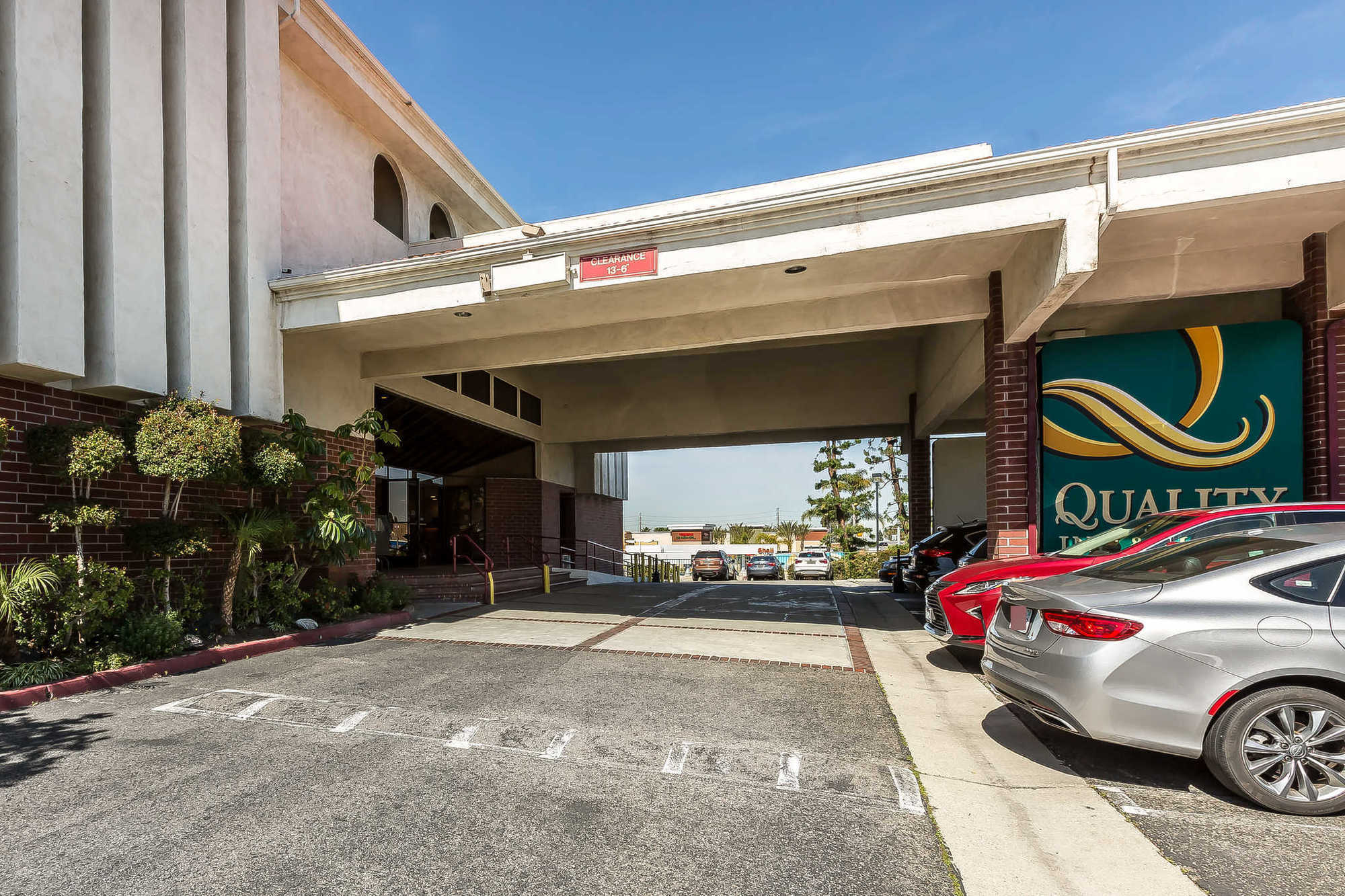 Comfort Inn & Suites Irvine Spectrum Lake Forest Exterior photo